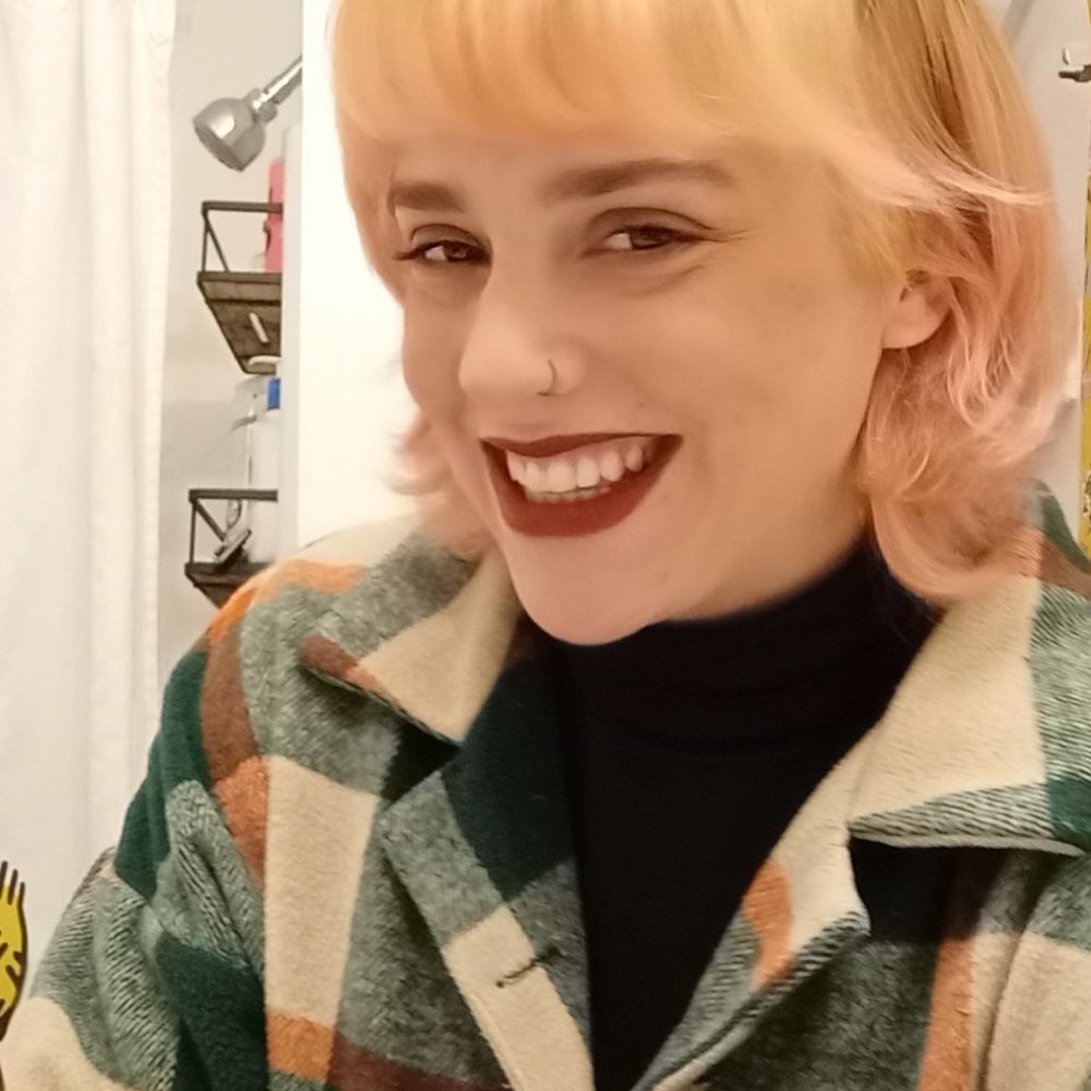 Meet your Posher, Absinthe Goods and Vintage